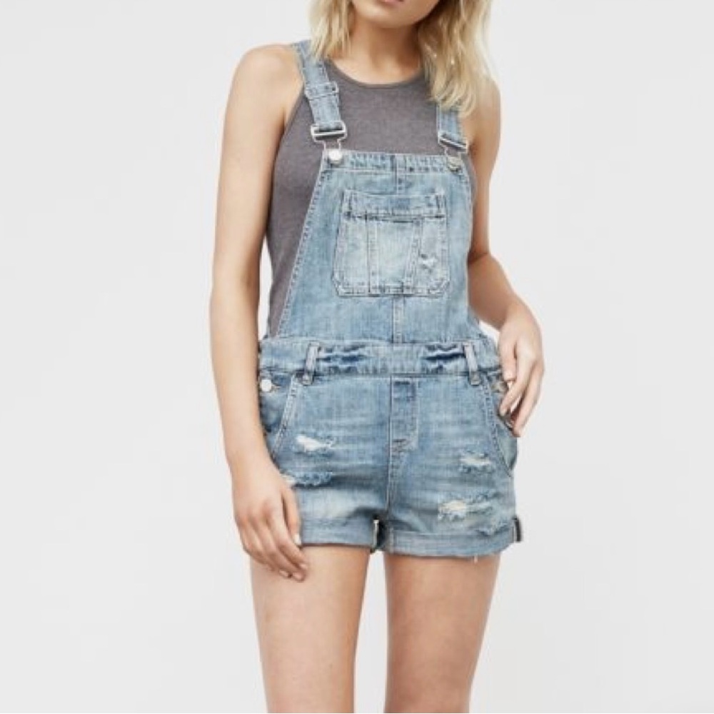 Blank NYC distressed denim overall shorts Size 25